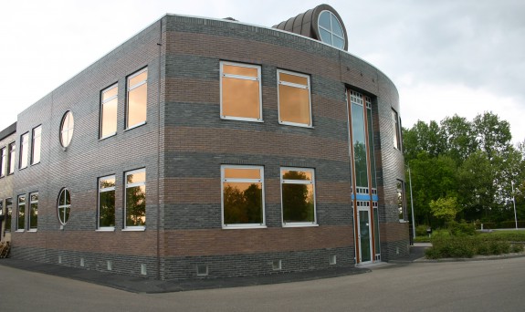 Штаб-квартира фирмы De Hoop в Terneuzen - St. Joris